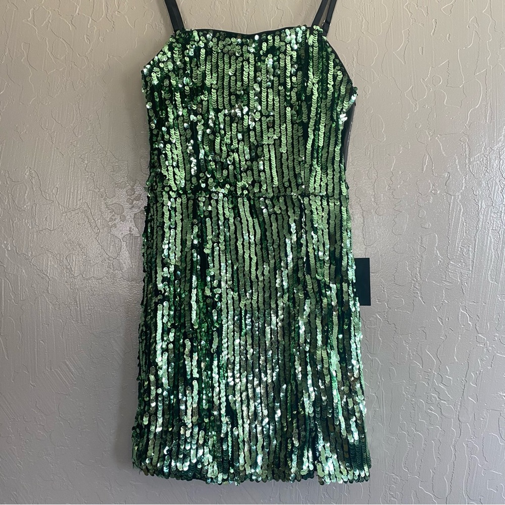 Lulus NWT Hit The Dance Floor Body Con Sequin Sleeveless Mini Dress πππ - Picture 10 of 17